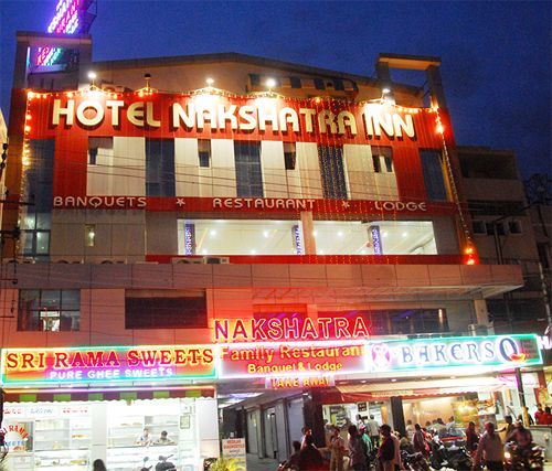 Oyo 13494 Hotel Nakshatra Inn Хайдарабад Экстерьер фото